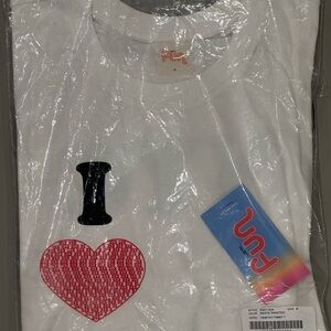 NWT Warm Fun Women’s I Heart NYC “Tomboy” Tee